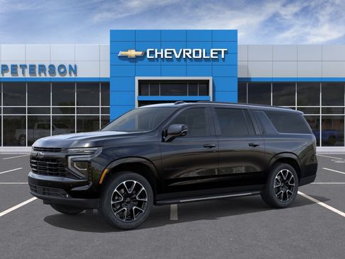 New 2026 Chevrolet Suburban RST w/ Comfort Package AWD/4WD image 7