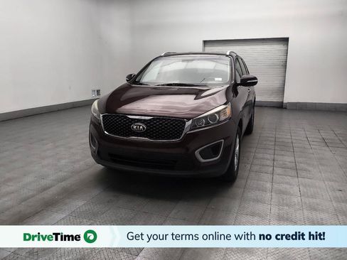 Used 2018 Kia Sorento FWD image 1