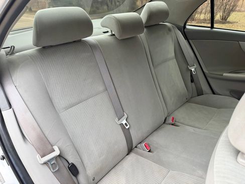 Used 2010 Toyota Corolla LE image 23