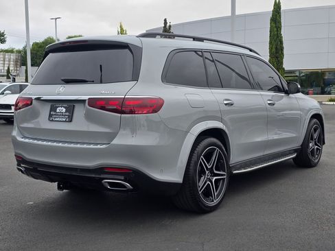 Used 2024 Mercedes-Benz GLS 450 4MATIC image 6