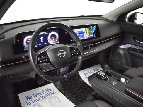 Used 2023 Nissan Ariya FWD image 12