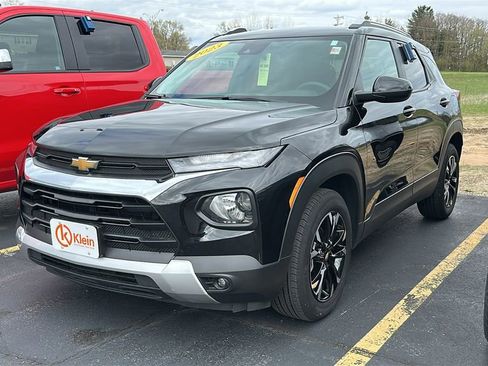Used 2023 Chevrolet TrailBlazer LT FWD image 1