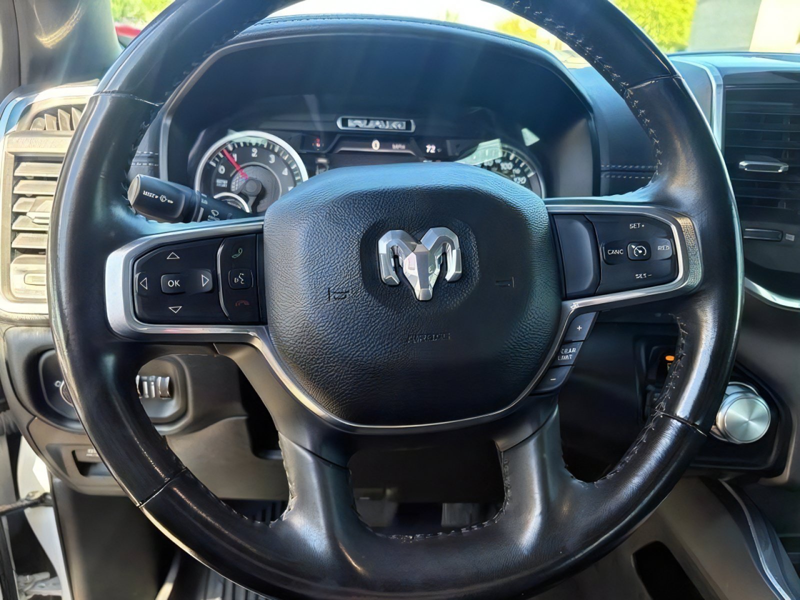 Used 2021 RAM 1500 Laramie w/ Sport Appearance Package AWD/4WD image 24