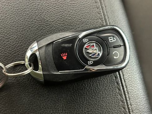 Used 2020 Buick Encore GX Select w/ Sport Touring Package AWD/4WD image 46
