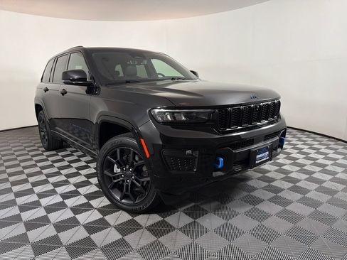 Used 2025 Jeep Grand Cherokee Limited 4xe AWD/4WD image 1