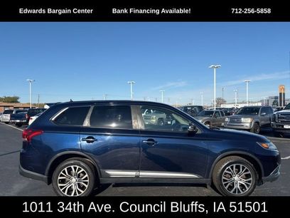 Used 2017 Mitsubishi Outlander ES