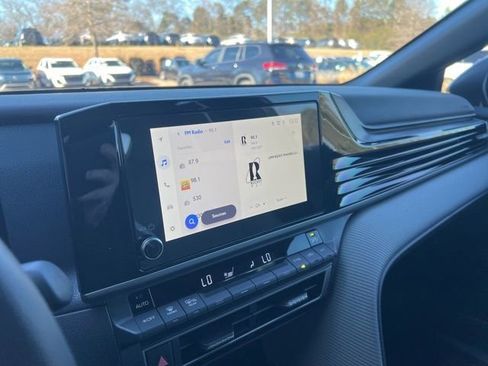 Used 2026 Toyota Camry SE image 13