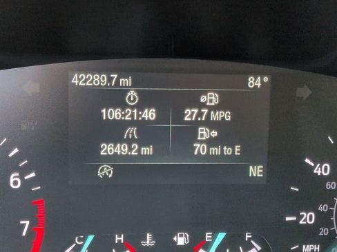 Certified 2020 Ford Escape SE image 27