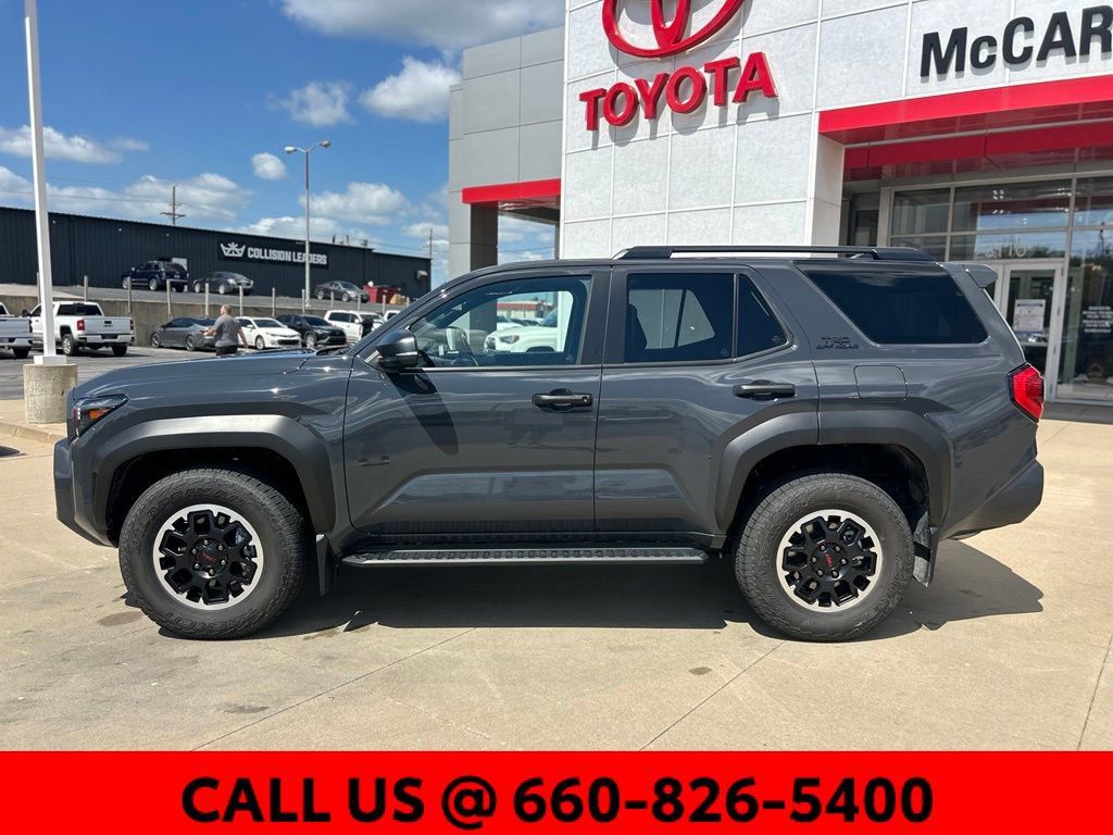 Certified 2025 Toyota 4Runner TRD Off-Road AWD/4WD image 10