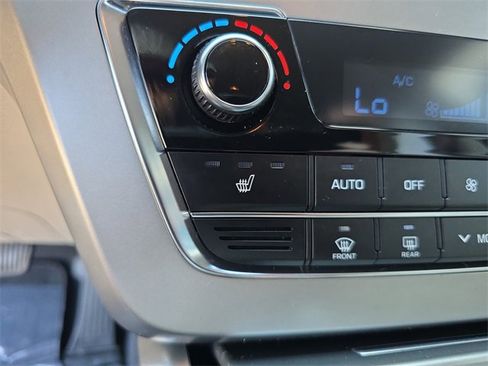 Used 2015 Hyundai Sonata Sport w/ Option Group 03 image 21