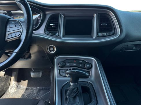 Used 2022 Dodge Challenger GT w/ Blacktop Package RWD image 11