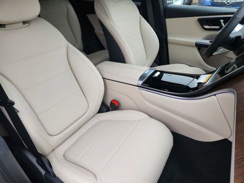 New 2026 Mercedes-Benz GLC 300 4MATIC image 16
