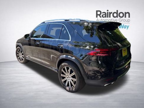 Used 2025 Mercedes-Benz GLE 450e 4MATIC image 5
