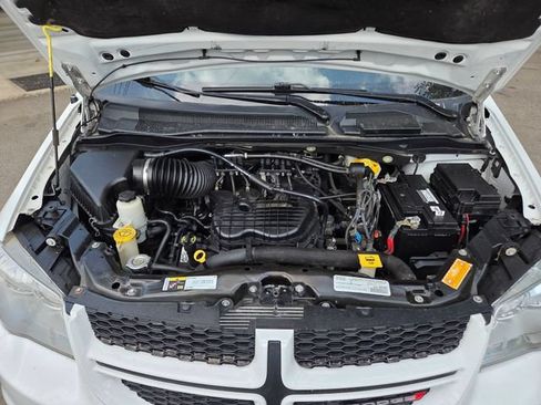 Used 2020 Dodge Grand Caravan GT FWD image 10