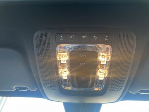 Used 2022 Mercedes-Benz GLA 250 4MATIC image 34