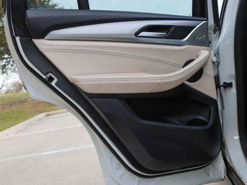 Used 2021 BMW X4 xDrive30i w/ Premium Package 3 image 12