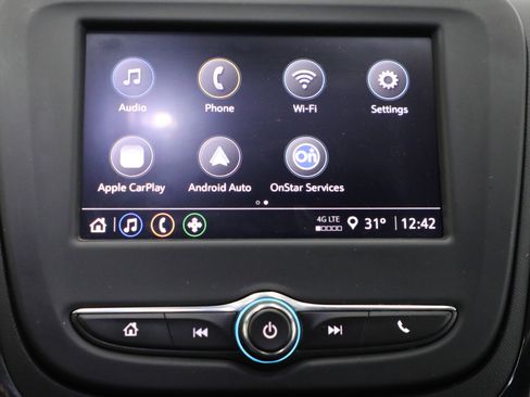 Used 2022 Chevrolet Equinox RS w/ LPO, Floor Liner Package image 5