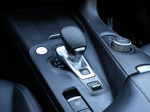 Used 2019 INFINITI QX50 Luxe w/ Navigation Package image 15