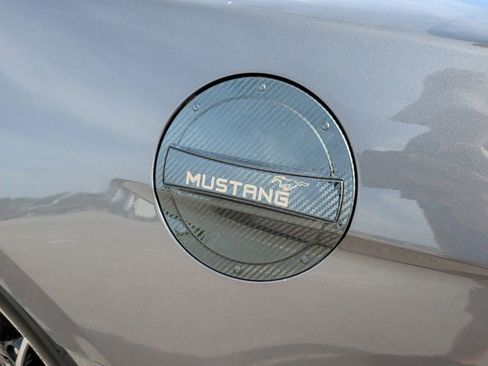 Used 2021 Ford Mustang GT RWD image 39