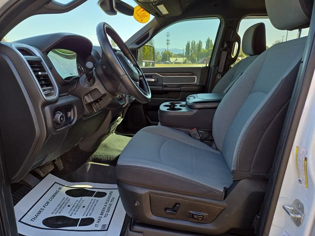 Used 2023 RAM 2500 Big Horn w/ Snow Chief Group AWD/4WD image 2