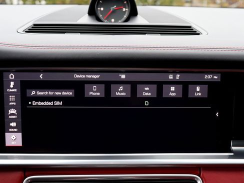 Used 2018 Porsche Panamera w/ Premium Package Plus image 37