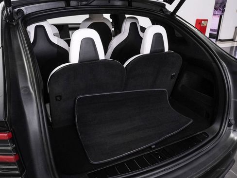 Used 2023 Tesla Model X Plaid image 59