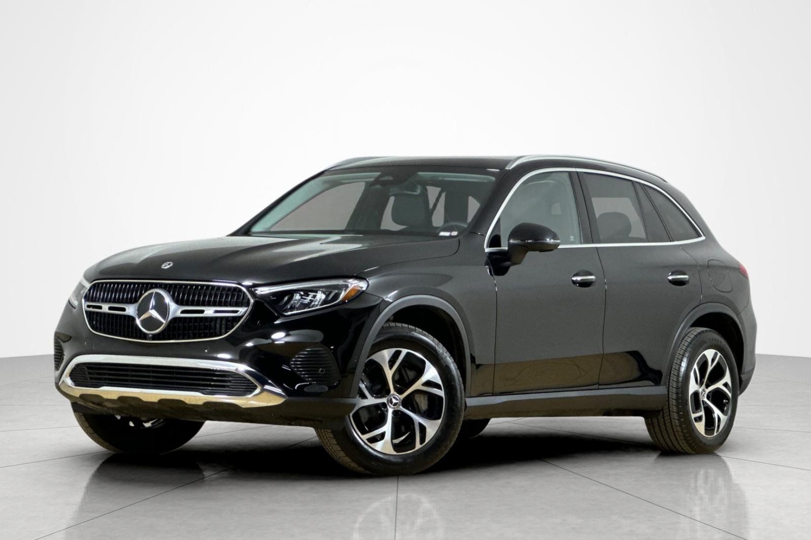 Used 2026 Mercedes-Benz GLC 350e 4MATIC image 1