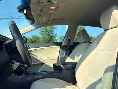 Used 2014 Kia Optima LX FWD image 17