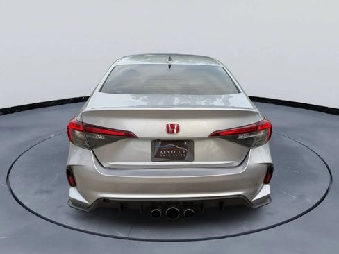 Used 2025 Honda Civic Sport image 4