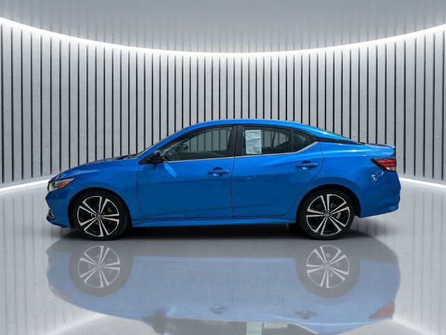 Used 2022 Nissan Sentra SR w/ Lighting Package FWD image 7