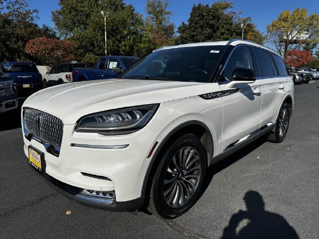 Certified 2021 Lincoln Aviator Reserve w/ Elements Package Plus AWD/4WD image 9