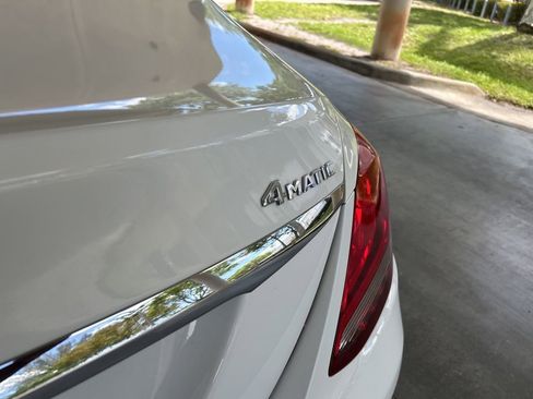 Used 2018 Mercedes-Benz C 300 4MATIC Sedan image 17