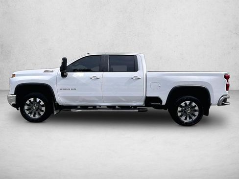 Used 2024 Chevrolet Silverado 2500 LT AWD/4WD image 6