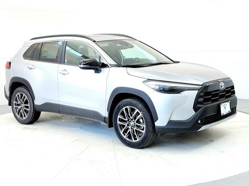 New 2026 Toyota Corolla Cross XLE image 7