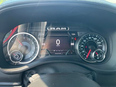Used 2022 RAM 1500 Laramie AWD/4WD image 19