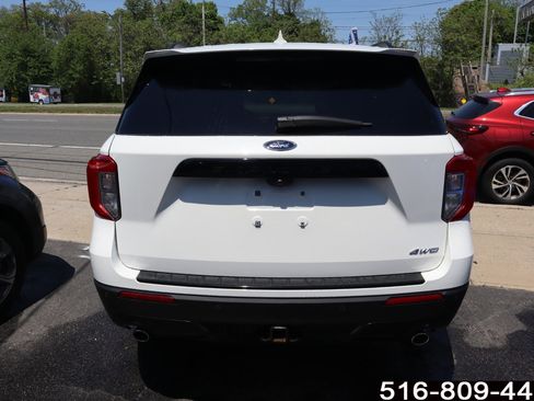 Used 2023 Ford Explorer ST-Line w/ Class IV Trailer Tow Package AWD/4WD image 5