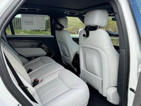 New 2026 Land Rover Range Rover Sport SE AWD/4WD image 16