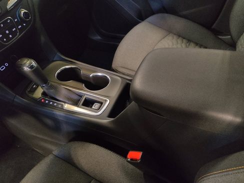 Used 2020 Chevrolet Equinox LT AWD/4WD image 26