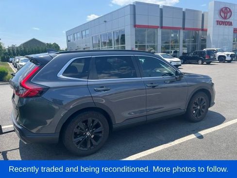 Used 2024 Honda CR-V Sport Touring image 2