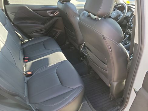 Used 2023 Subaru Forester Touring image 33