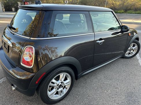 Used 2013 MINI Cooper Hardtop image 26