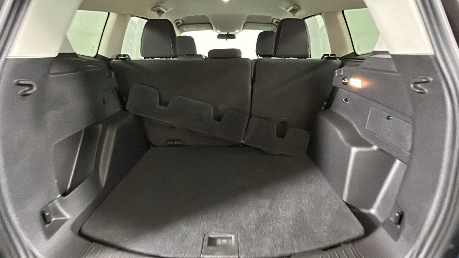 Used 2019 Ford Escape SE FWD image 33