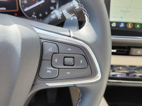 Used 2023 Buick Envision Avenir AWD/4WD image 21