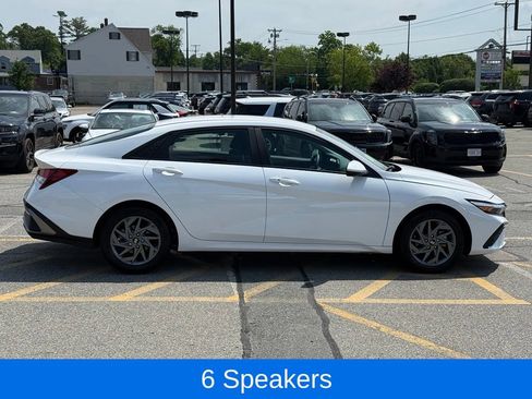 Certified 2024 Hyundai Elantra SEL FWD image 7