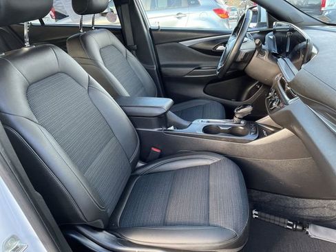 Used 2024 Buick Envista Preferred w/ Convenience I Package image 26