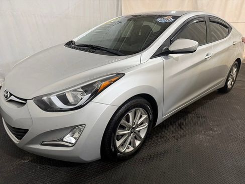 Used 2015 Hyundai Elantra SE w/ Option Group 02 image 6