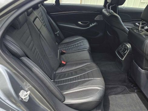 Used 2016 Mercedes-Benz S 550 Sedan image 30