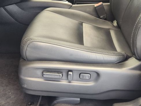 Used 2017 Honda Pilot Elite image 22
