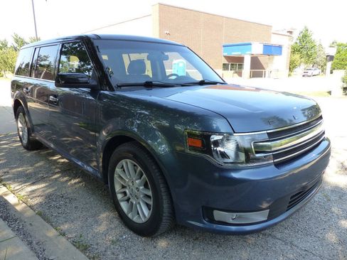 Used 2019 Ford Flex SEL w/ Equipment Group 202A AWD/4WD image 13