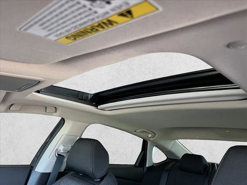 Certified 2025 Honda Accord SE image 19